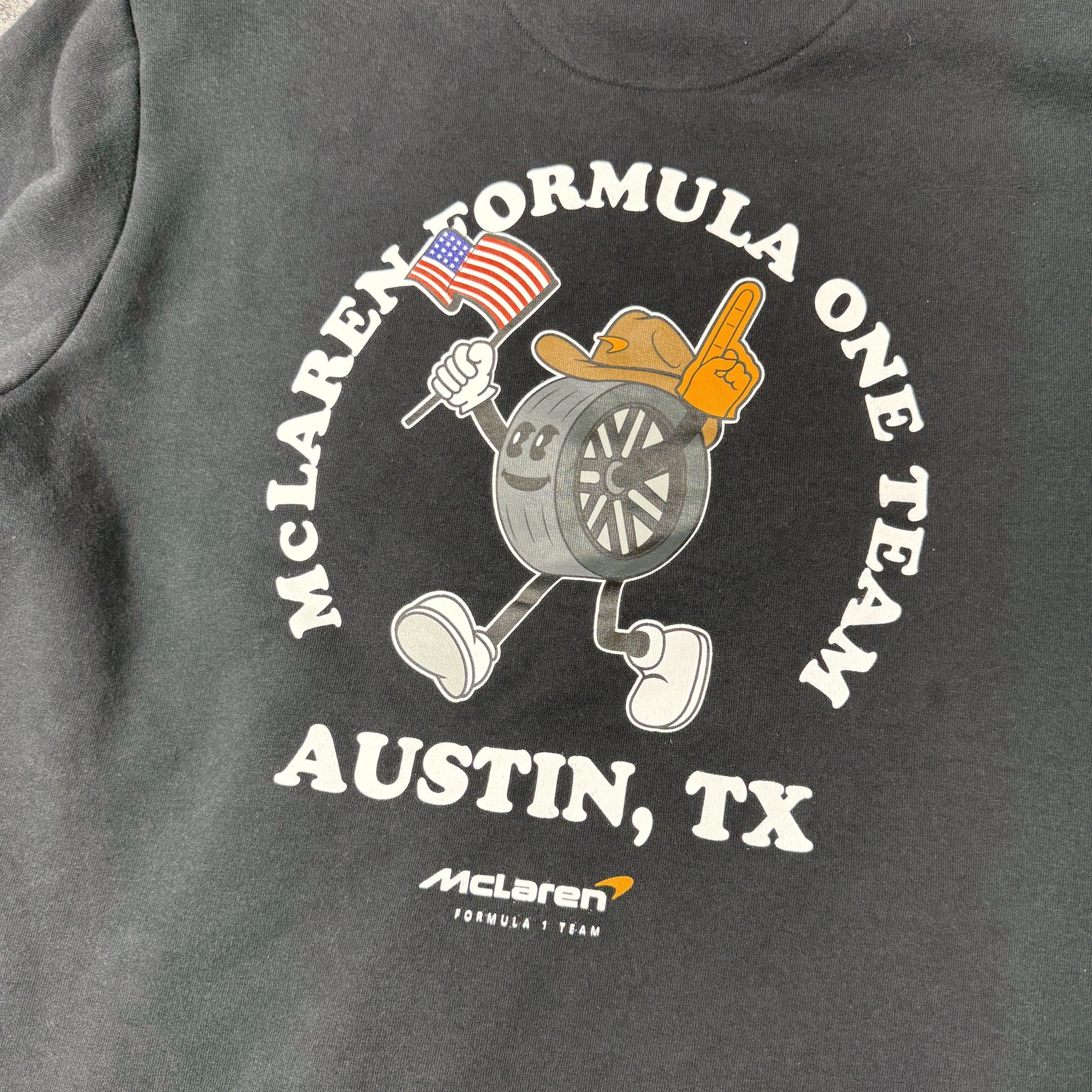 McLaren Formula 1 Team Hoodie Sweatshirt Mens Medium F1 Castore Austin Texas