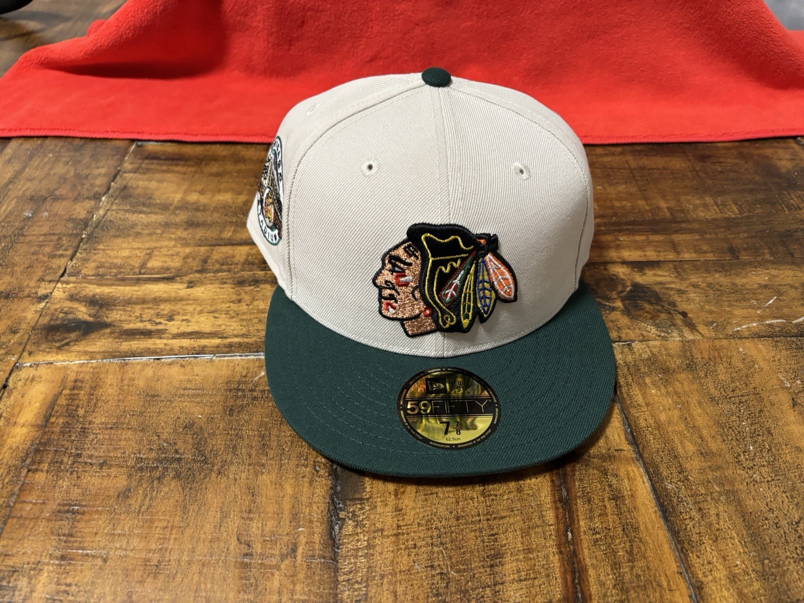 Chicago Blackhawks Chicago Stadium Stone Green New Era Fitted Size 7 7/8 Gray UV