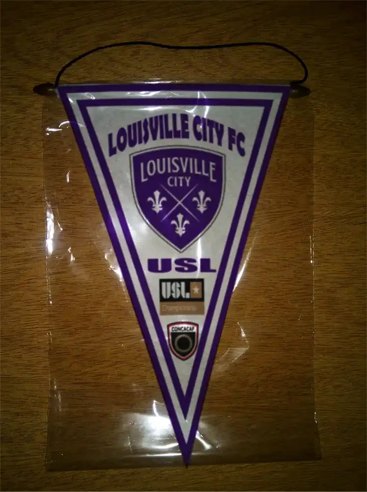 TRIANGULAR PENNANT USL LOUISVILLE CITY FC
