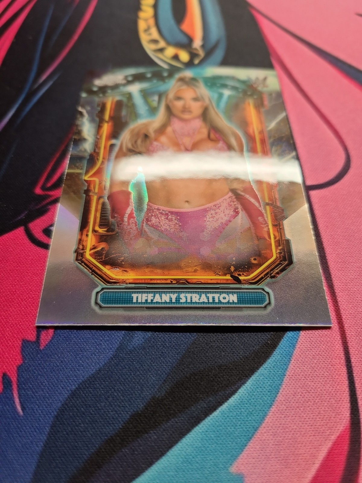2026 Topps Chrome Cosmic WWE TIFFANY STRATTON #ET-9 Extraterrestrial Refractor🔥