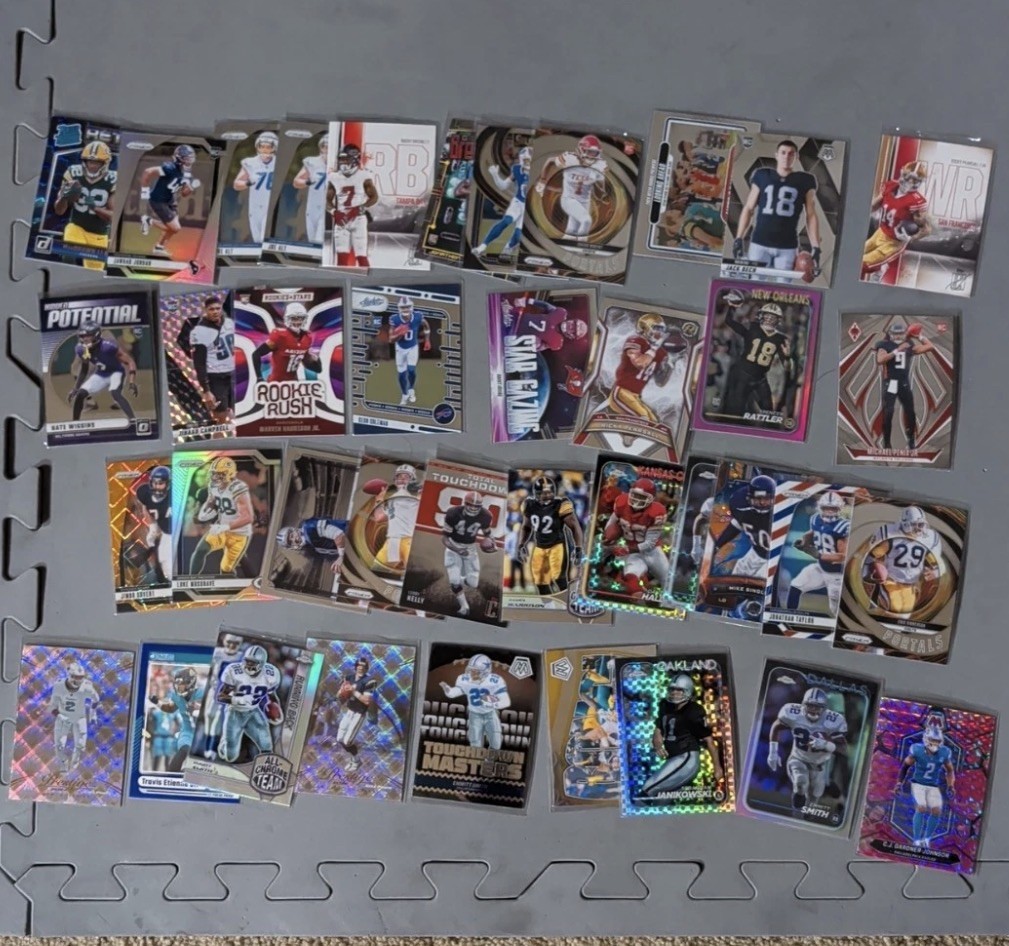 4O Color Inserts (20 Rookies) Football Lot 24-25 All Cards Including In Picture