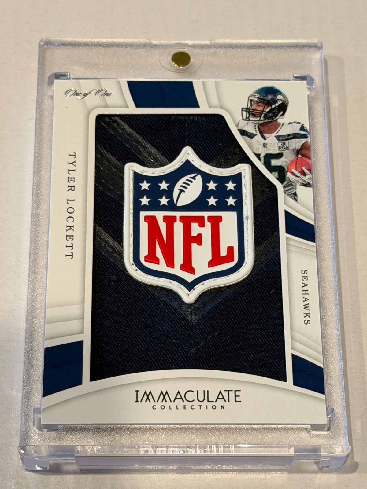 Tyler Lockett 2019 Immaculate NFL Shield Logo Patch Seahawks 🔥🔥🔥 1/1