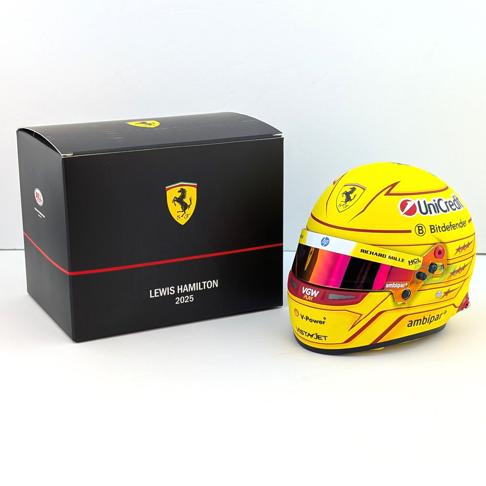 2025 Lewis Hamilton Mini Helmet – 1:2 Scale Bell Ferrari F1 Helmet – 4100414