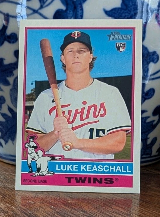 Luke Keaschall 2025 Topps Heritage High Number Cartoon Variation Rookie Card