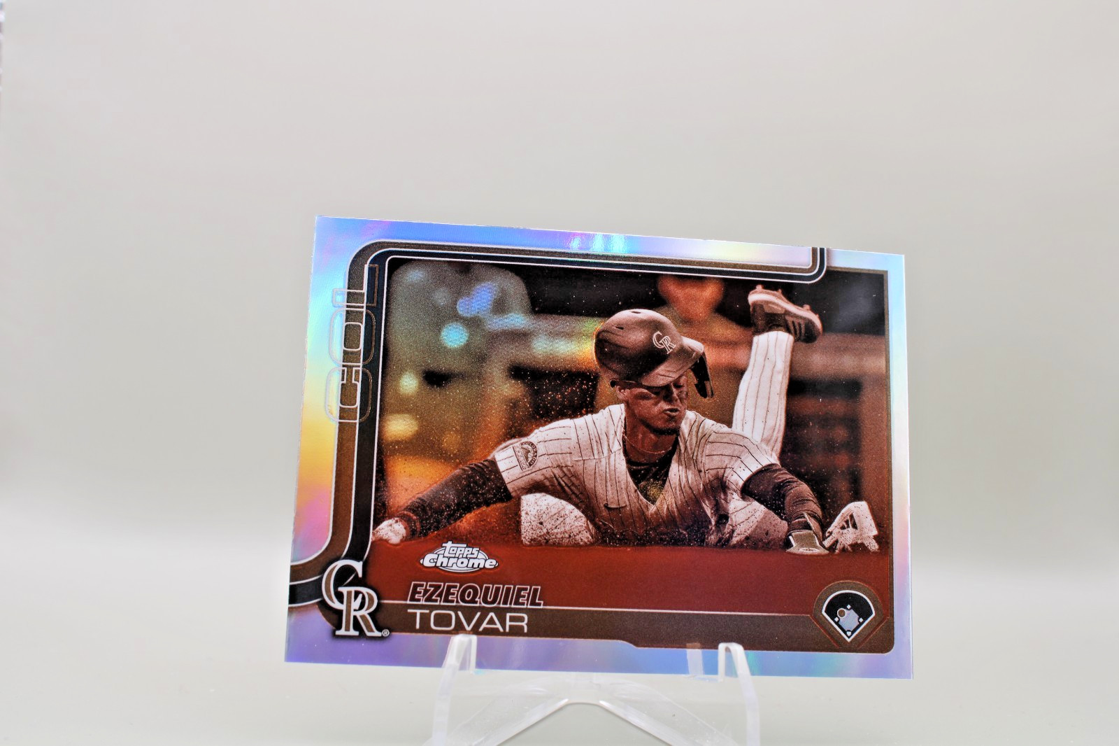 2025 Topps Chrome – Ezequiel Tovar #154 Sepia Refractor