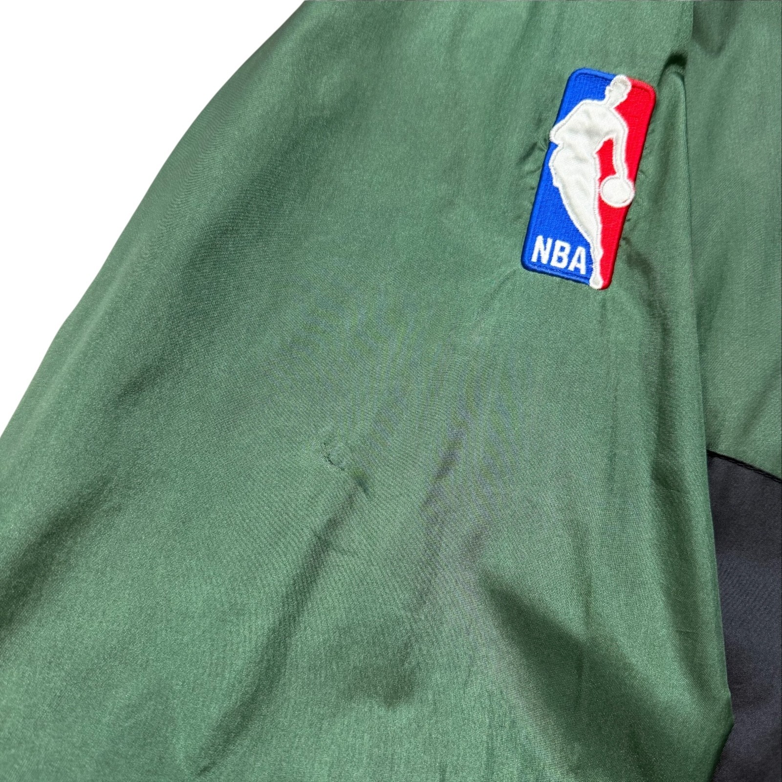 VTG 90s NBA SEATTLE SUPERSONICS PRO PLAYER WINDBREAKER JACKET SIZE L
