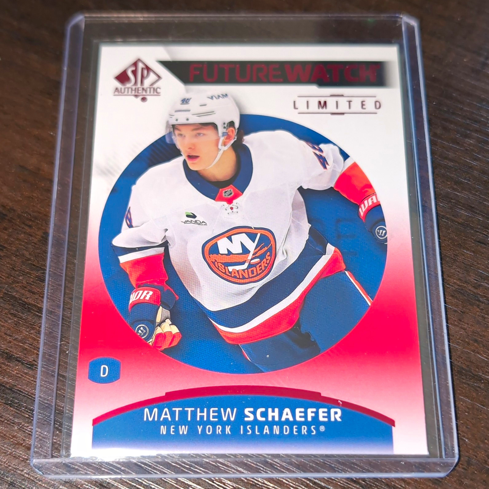 Upper Deck SP Authentic Future Watch Limited Red Matthew Schaefer #168 Islanders