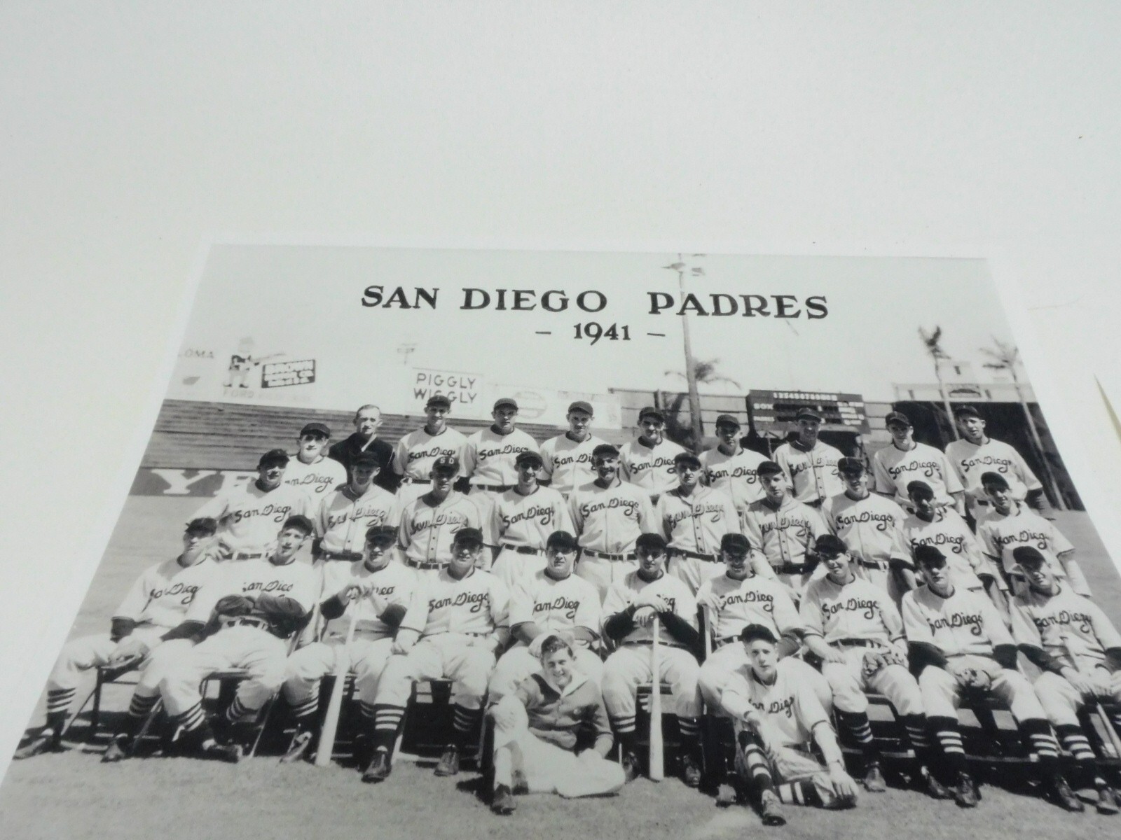 Lot of 6 Vintage Baseball Photos – Unknown Age, Estate Sale, Cubs, White Sox