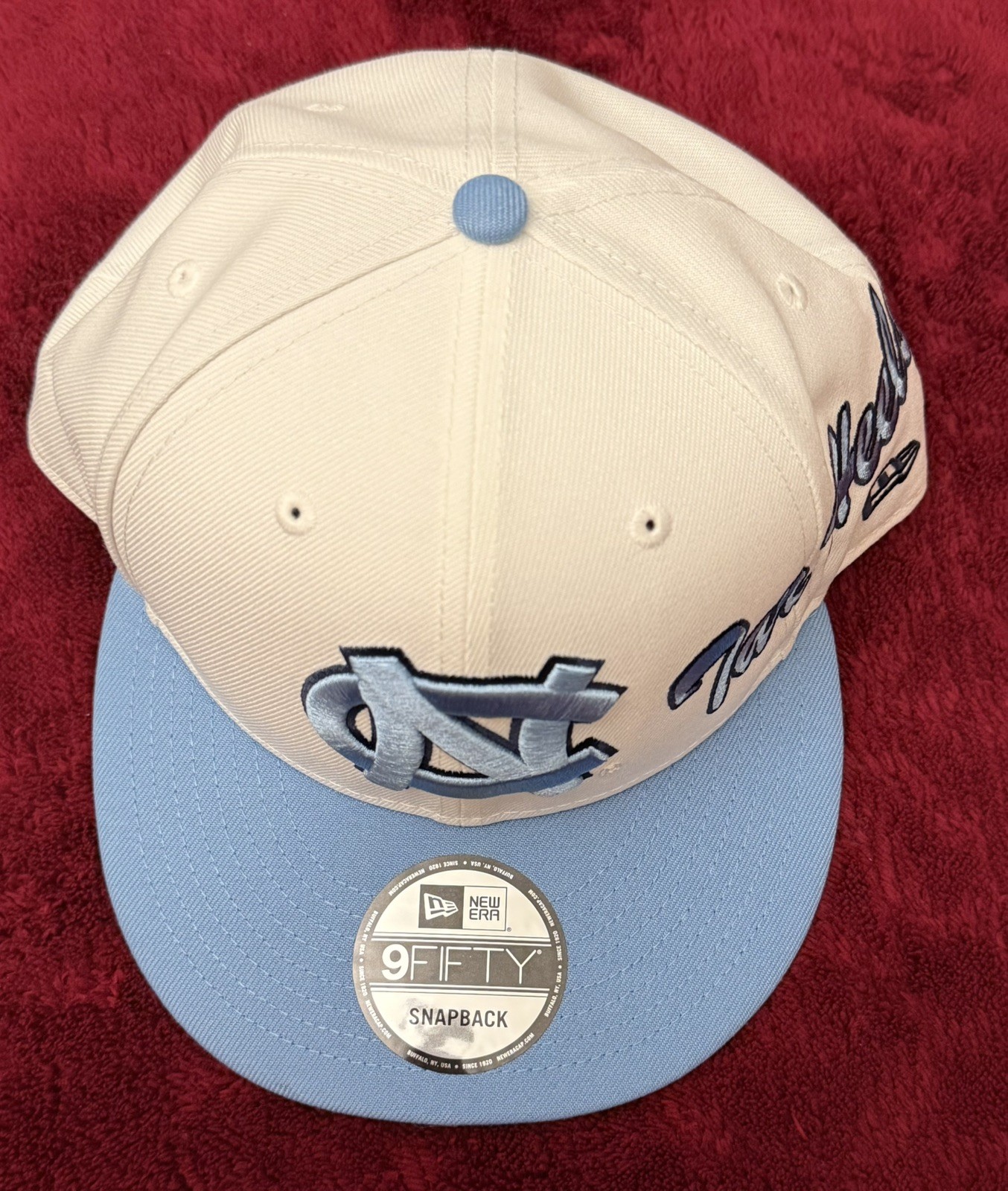 NEW 3 Items North Carolina Tar Heels, UNC Hat, Rock ‘Em Socks, Men’s LARGE Shirt