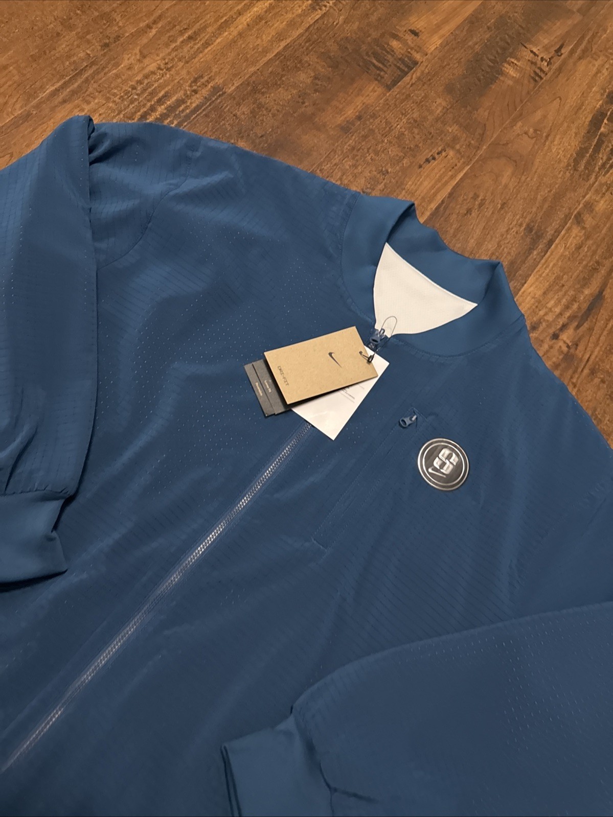 NWT Nike Sabrina Reversible Basketball Jacket FV3164-477 Men’s Size Medium. E1