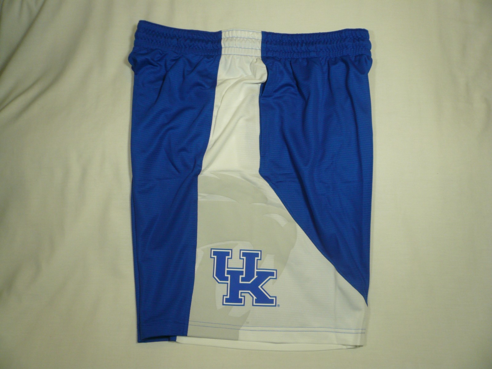 Nike Kentucky Wildcats 2XL BRAND NEW Shorts NWT Basketball UK Cats XXL