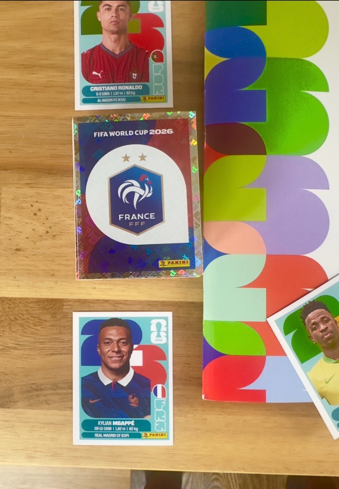 PANINI WC 2026 STICKER ALBUM + COMPLETE SET 980 + 1 PACK – SHIPS INTERNATIONAL