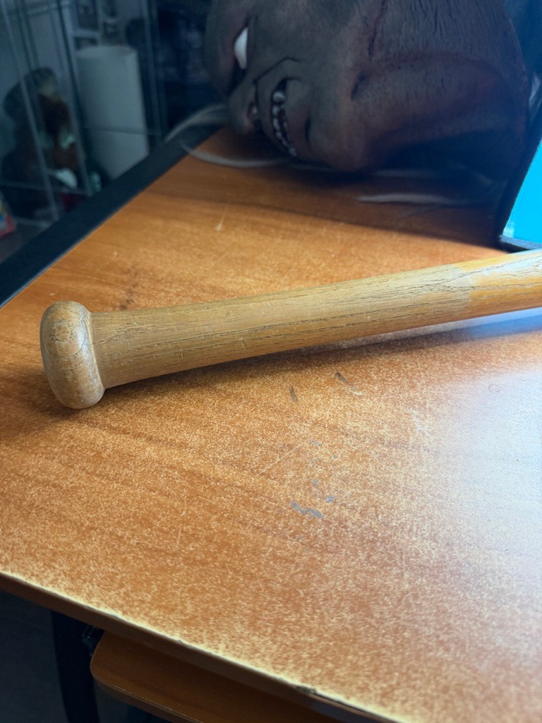 VTG Louisville Pro Thurman Munson Approved Little League Bat 29 inch Yankees