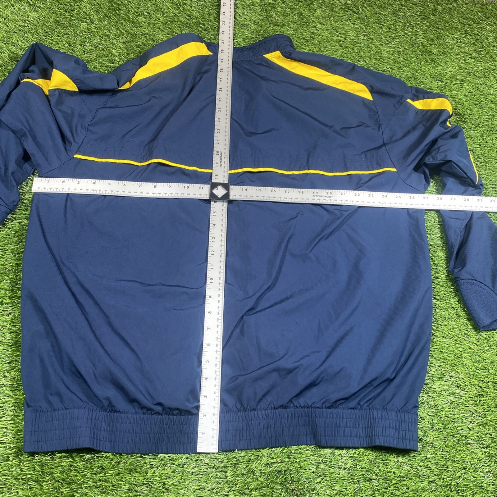 VTG Marquette Golden Eagles Basketball Nike Jacket Mens 2xl NCAA Windbreaker
