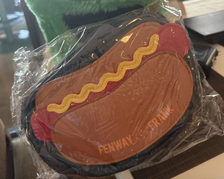 *LIMITED EDITION* BOSTON RED SOX Special Ticket “FENWAY FRANK” HOT DOG Bag