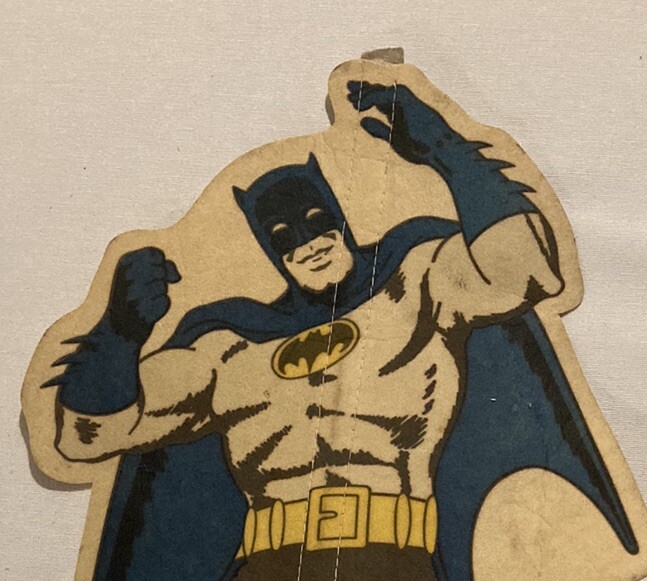 1977 Bugs Bunny Meets The Super Heroes BATMAN PENNANT Wall Flag Banner DC Comics