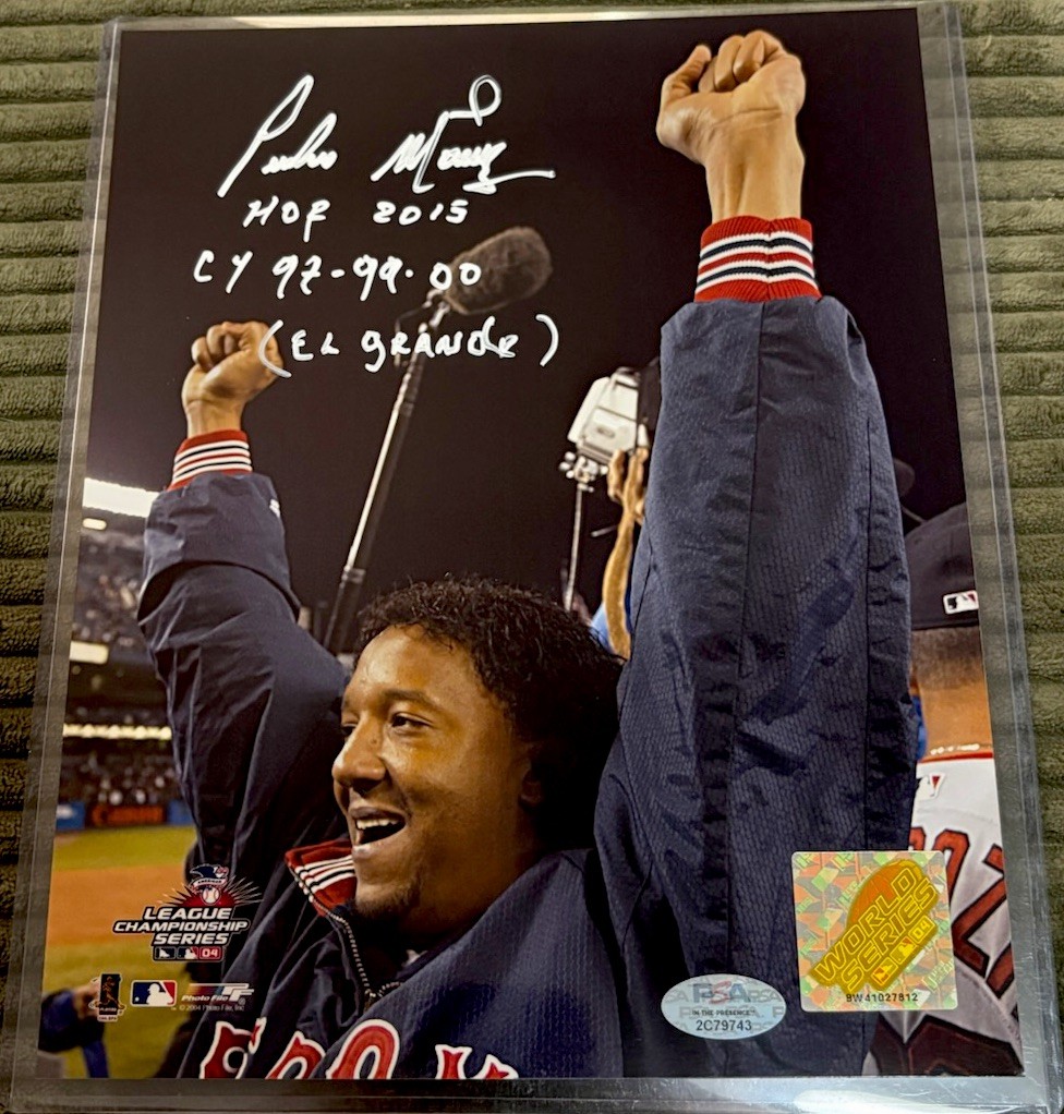 PEDRO MARTINEZ Autographed 8×10 Photo with 3 Inscriptions PSA COA Red Sox