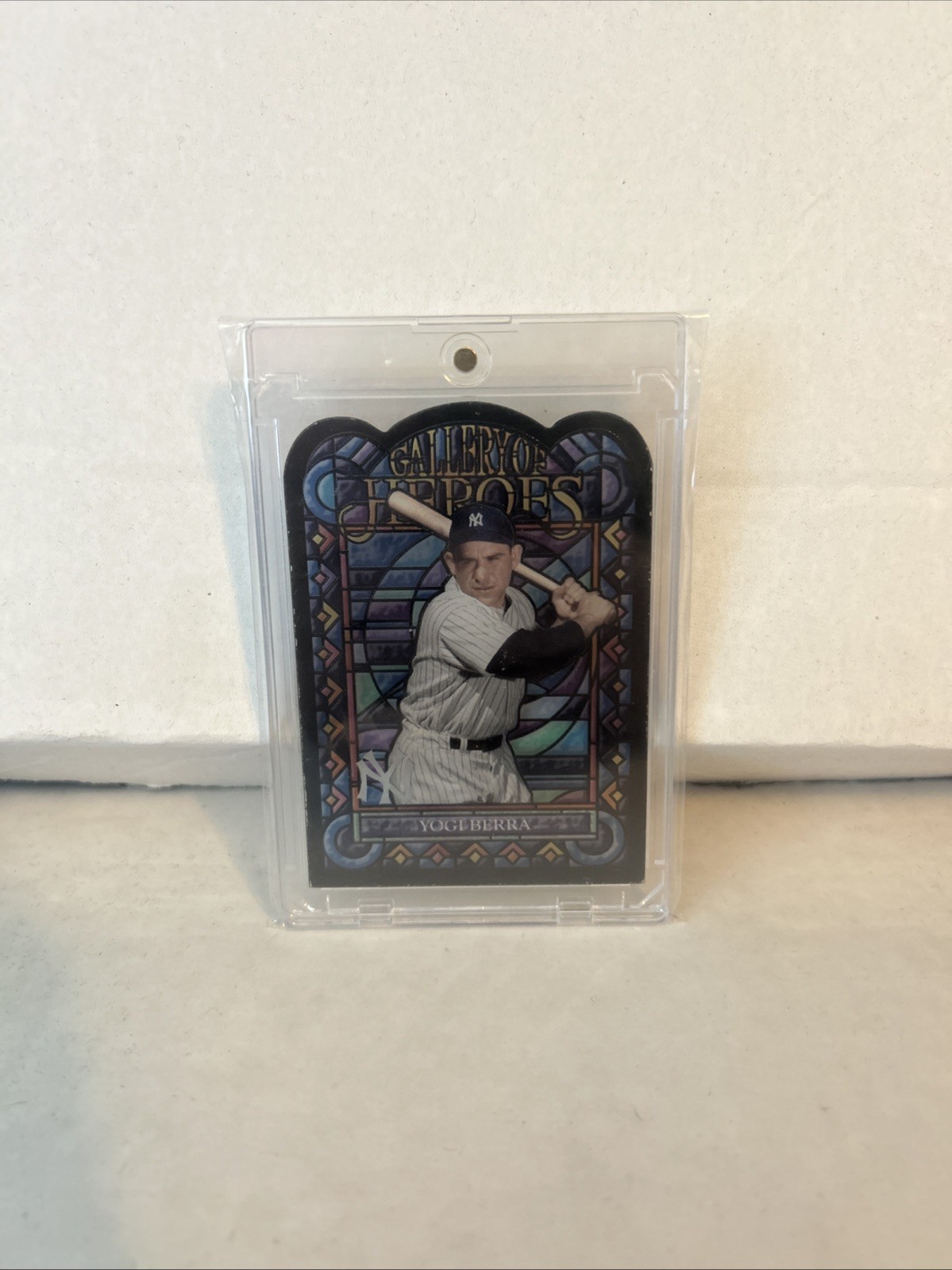 2013 Topps Archives Gallery of Heroes Yogi Berra RARE Case Hit GH-YB MINT