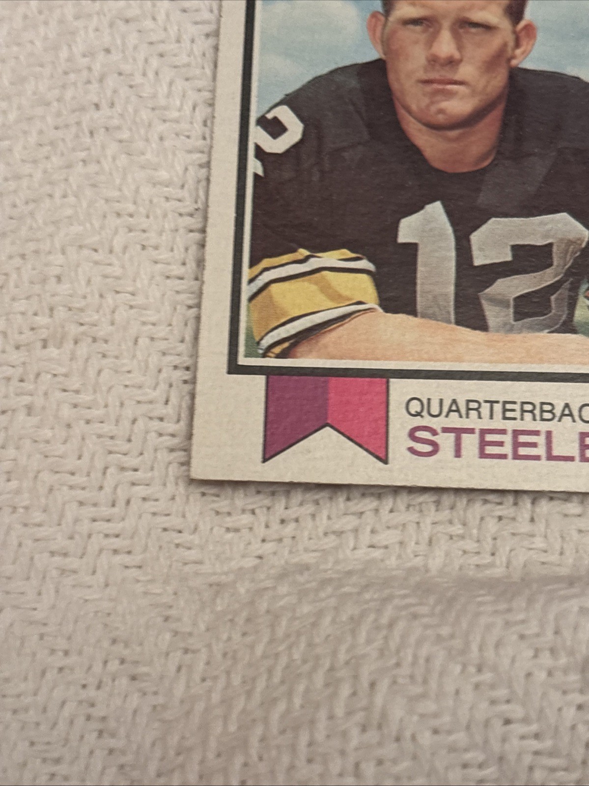 Terry Bradshaw 1973 Topps Football #15 – Pittsburgh Steelers (HOF)