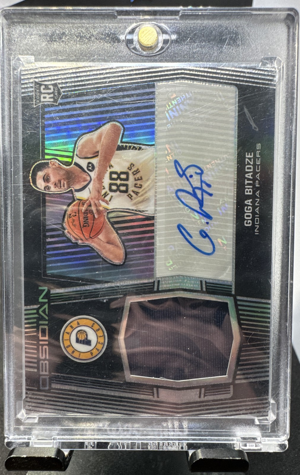 2019-20 Panini Obsidian – Rookie Jersey Autographs Goga Bitadze #211 /99 (AU,…