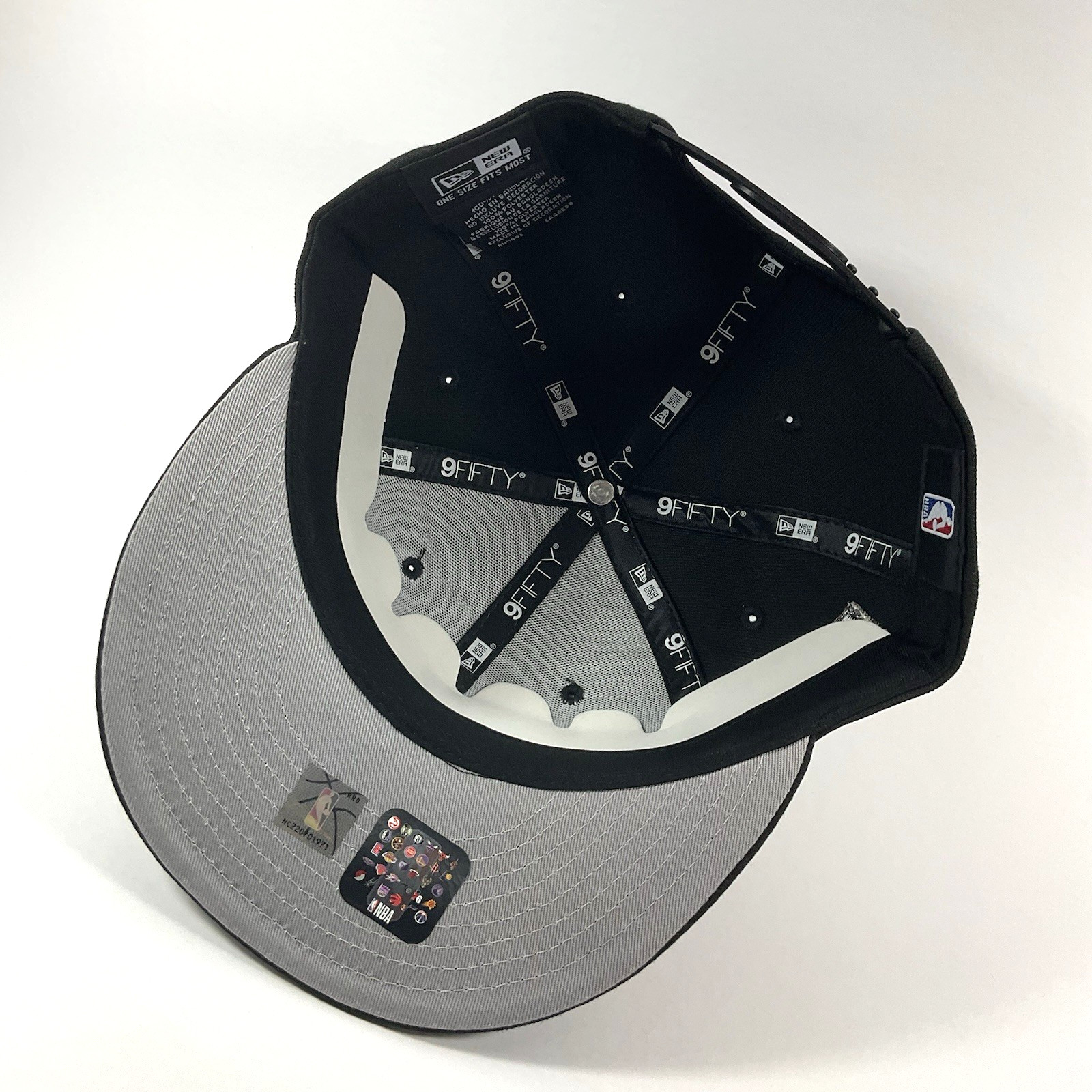 New Era LA Lakers Exclusive Black Metallic Titanium 9FIFTY Snapback Hat Cap