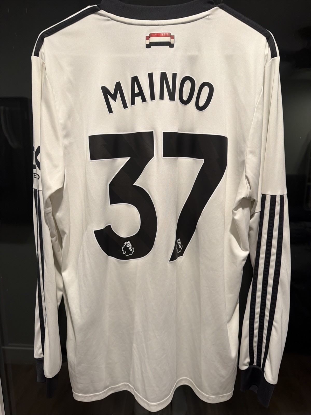 2024/25 Manchester United Third Jersey Long Sleeve Kobbie Mainoo #37 Men’s L