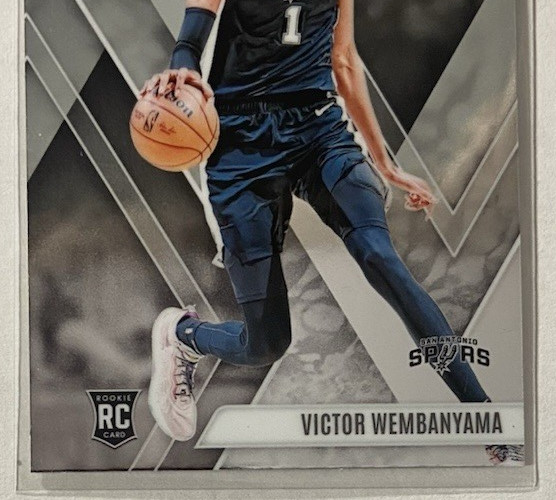 Victor Wembanyama 2023-24 Panini Phoenix Rookie Card #256 RC – Surface Scratches
