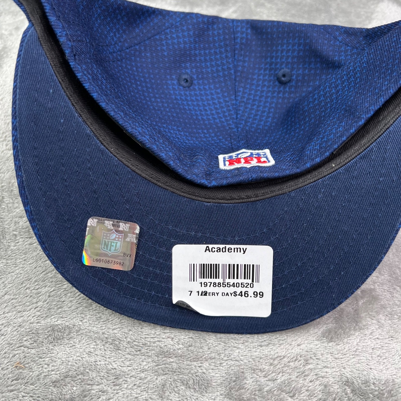 New Era Dallas Cowboys NFL Sideline Navy Blue Star Logo 59Fifty Fitted Hat 7 3/8