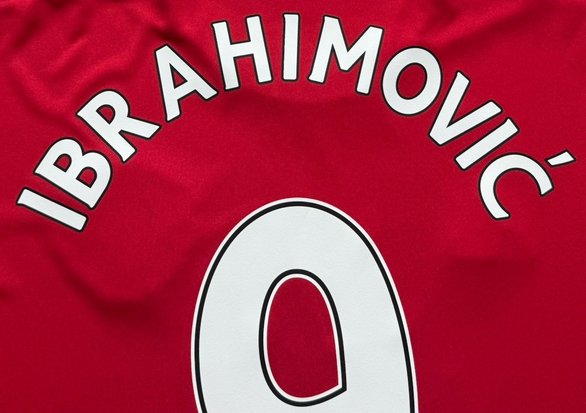 2016/17 Manchester United Home Jersey #9 Ibrahimovic Large adidas Premier League