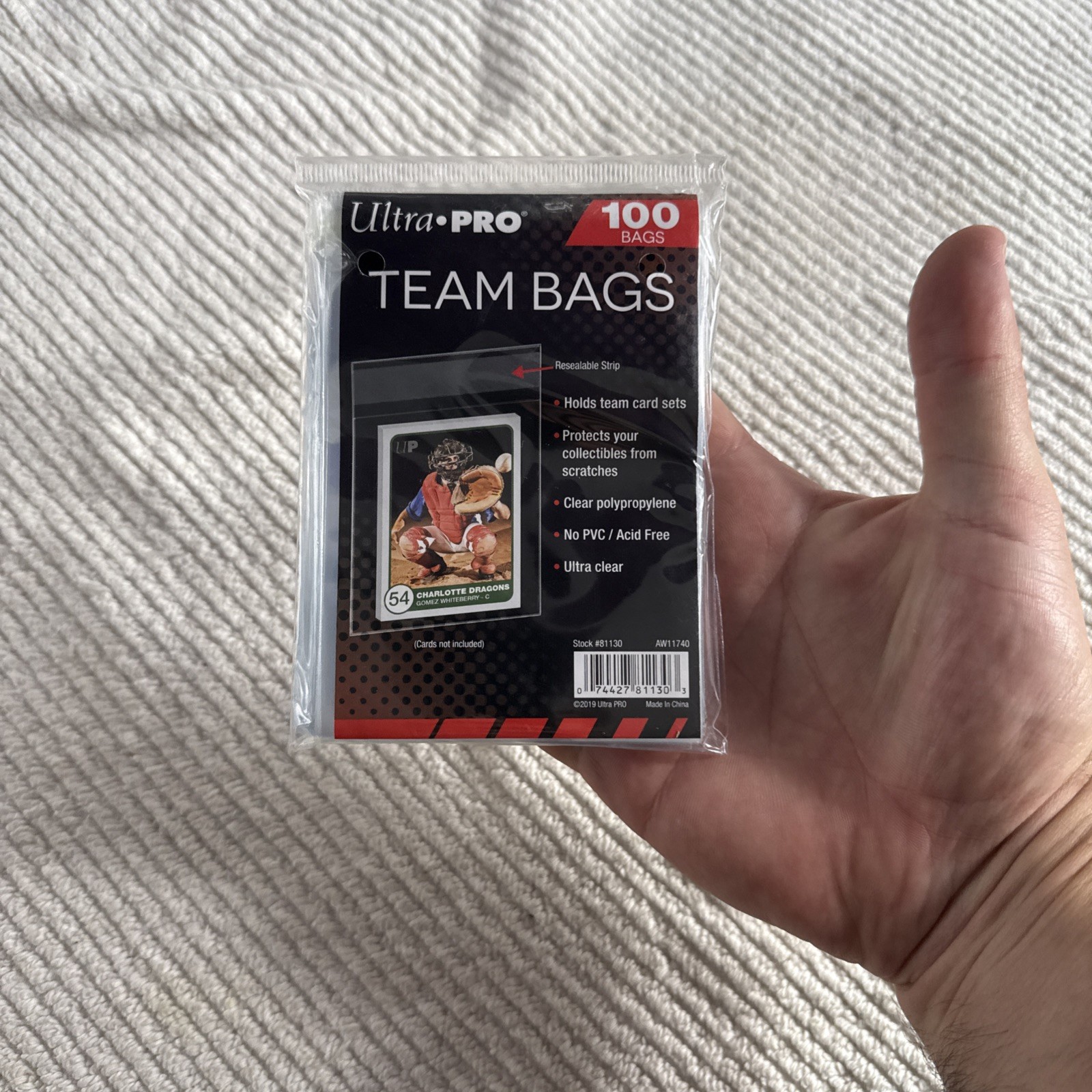 100 Pack ULTRA PRO RESEALABLE TEAM BAGS BRAND NEW
