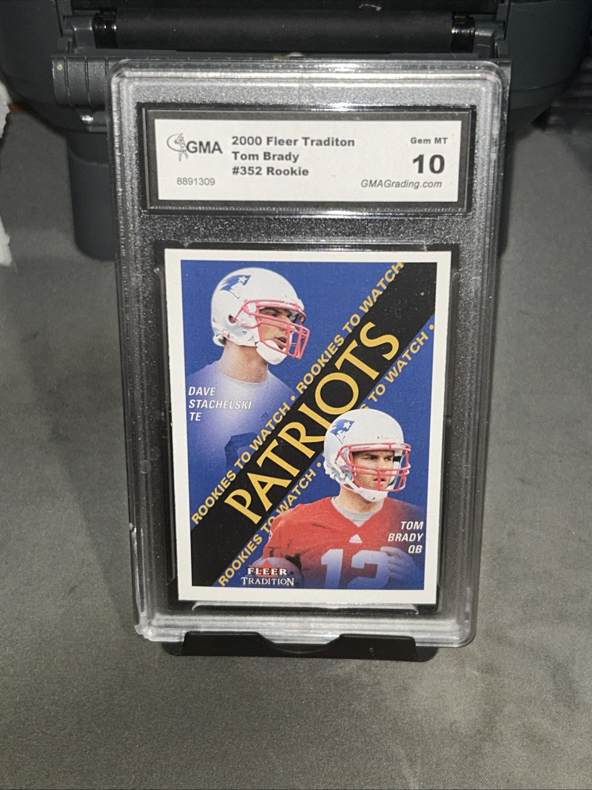 2000 Fleer Tom Brady RC Rookie #352 New England Patriots GMA 10 TB12 NFL
