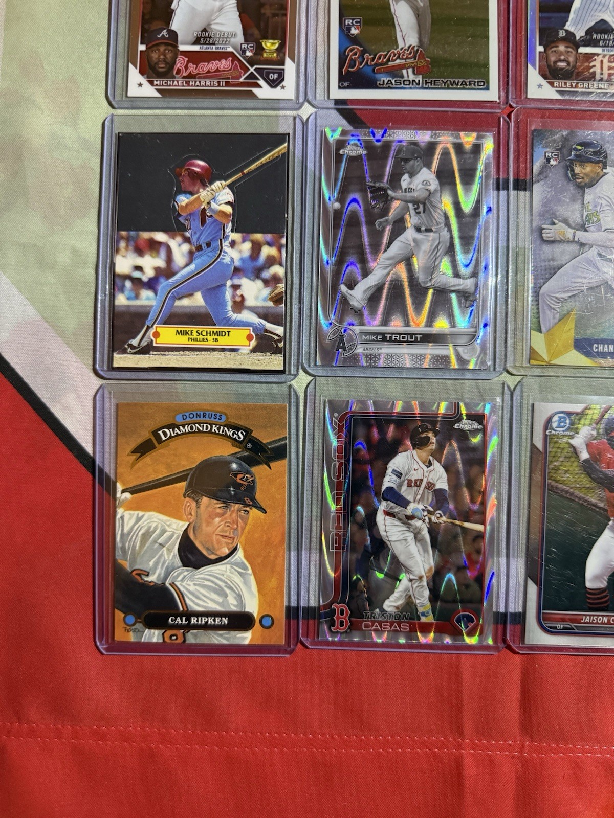 230+ Card Lot In Top Loaders – Over 100 Rookies – Check all Photos MLB NBA NFL