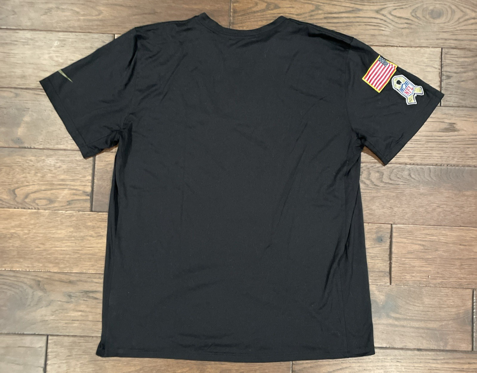 New England Patriots Nike Salute to Service Dri-Fit T- Shirt Men’s XL