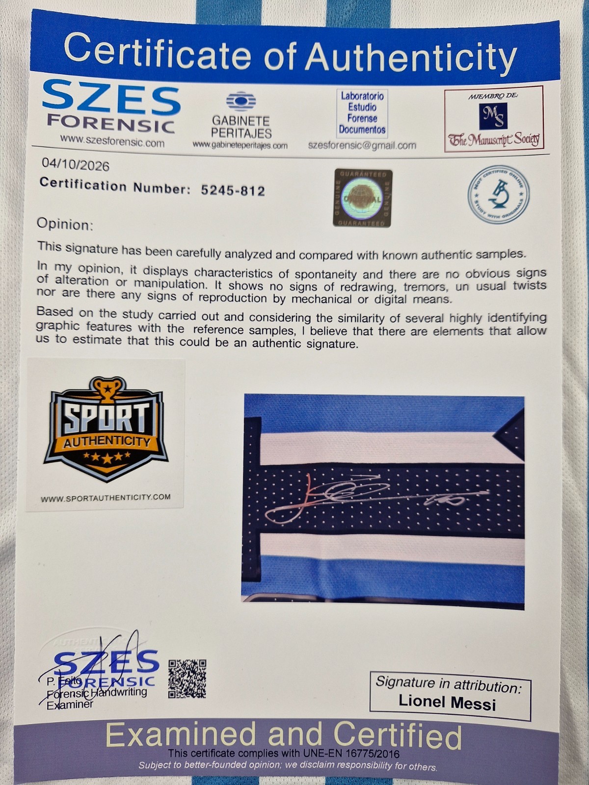 Lionel Messi Argentina Qatar FIFA 2022 hand-signed +COA Free shipping worldwide