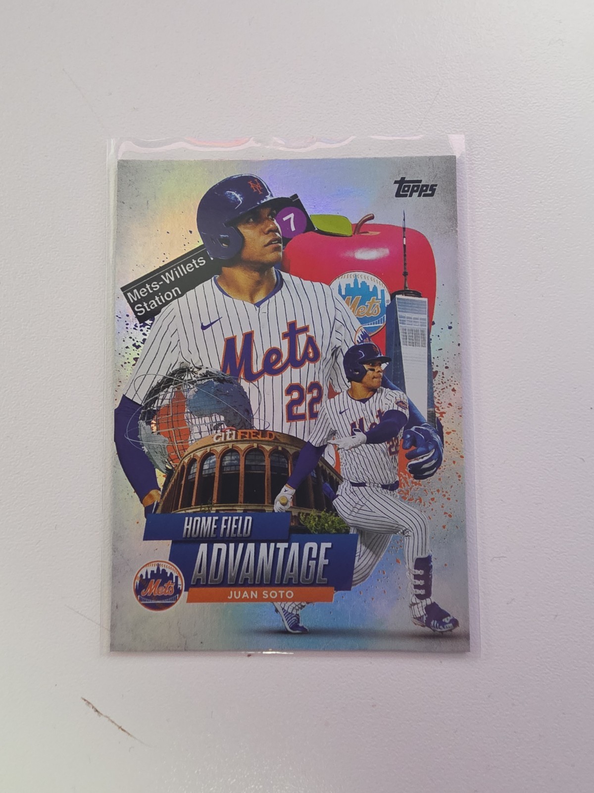 Topps Home Field Advantage HFA-12 Juan Soto New York Mets Hologram Insert