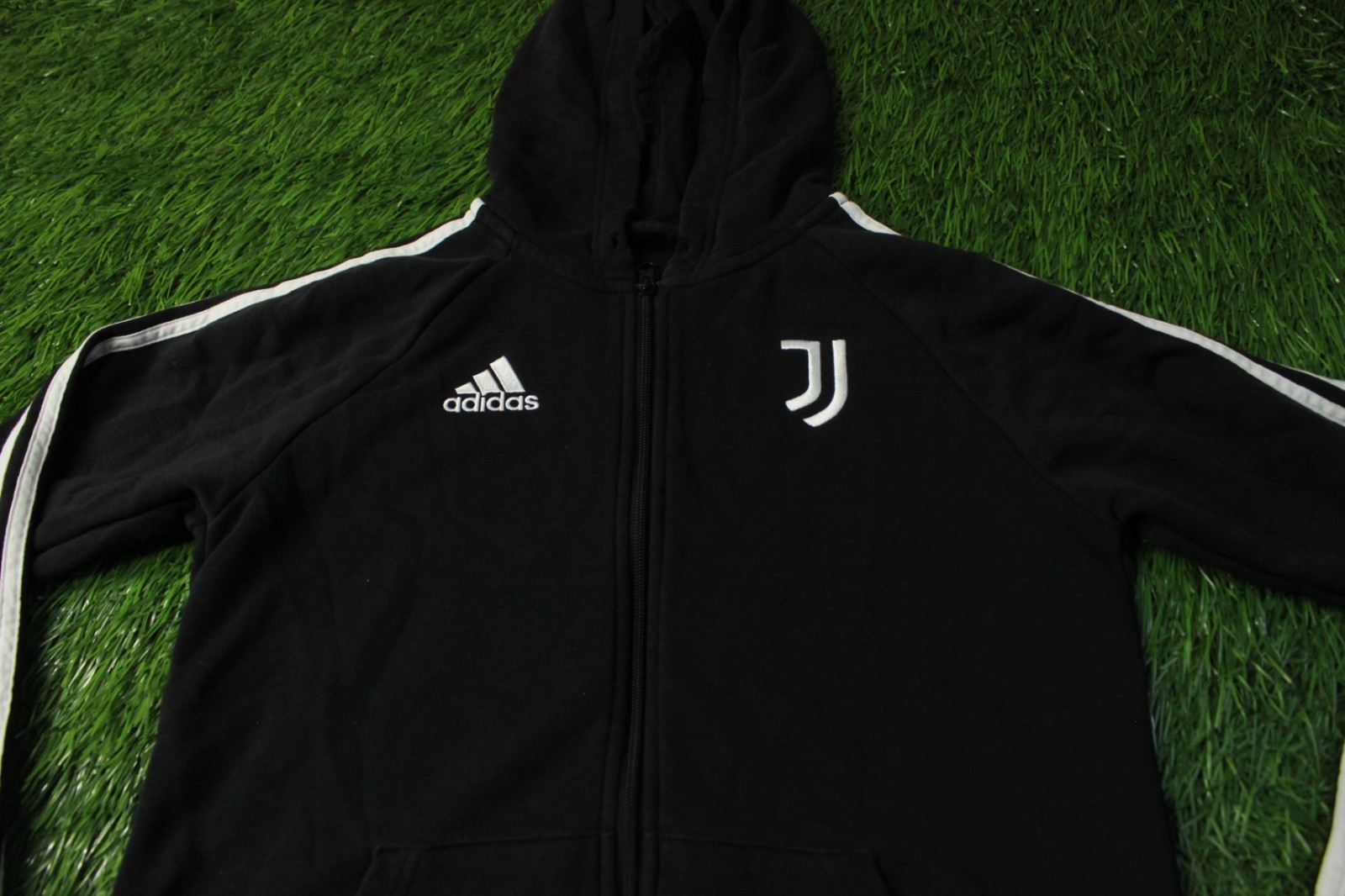 JUVENTUS 2022/2023 FOOTBALL ZIP HOODIE SWEATER TRAINING ADIDAS ORIGINAL SIZE S