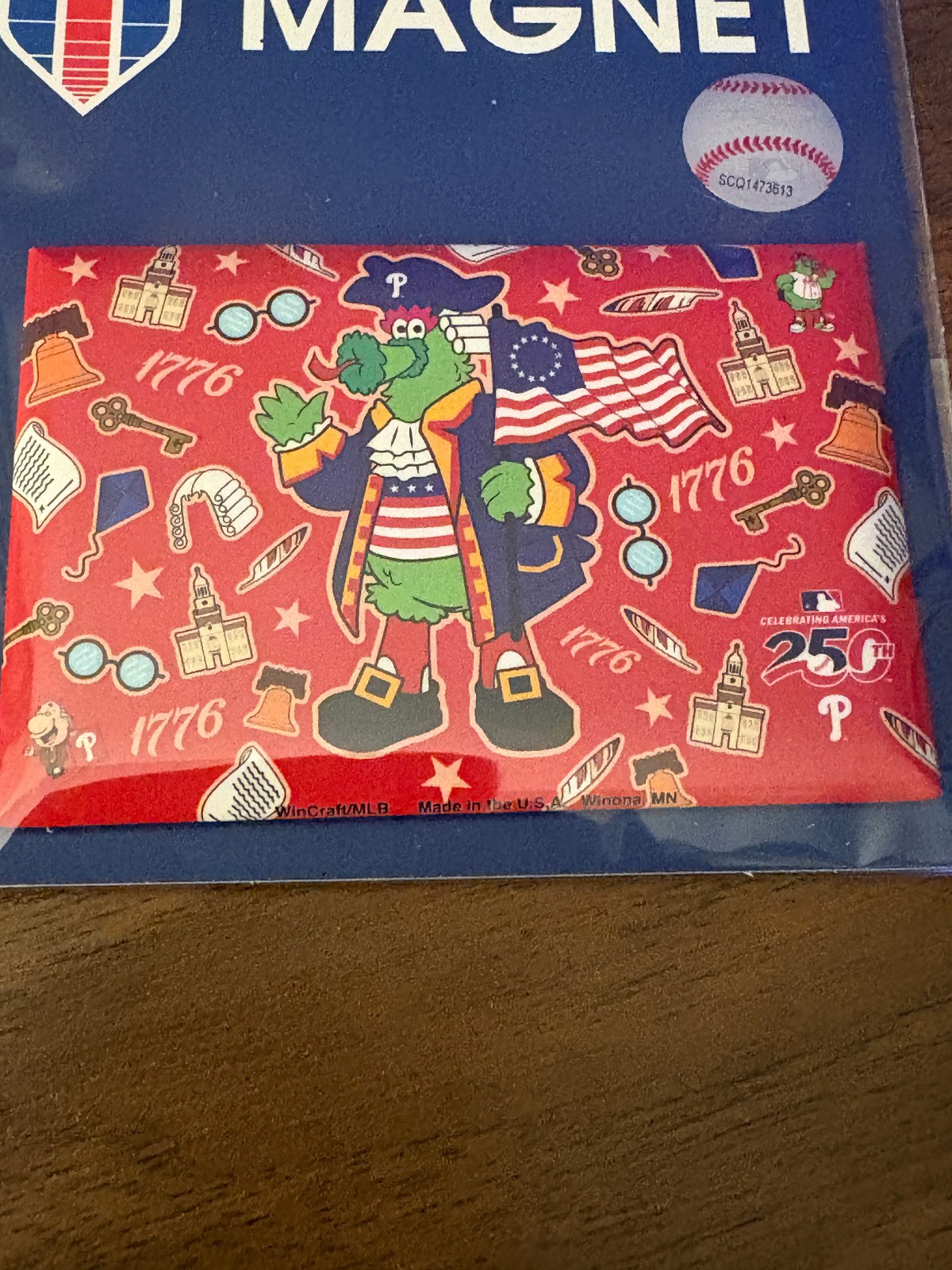 Phillie Phanatic 250th America Celebration Colonial Commemorative Magnet !