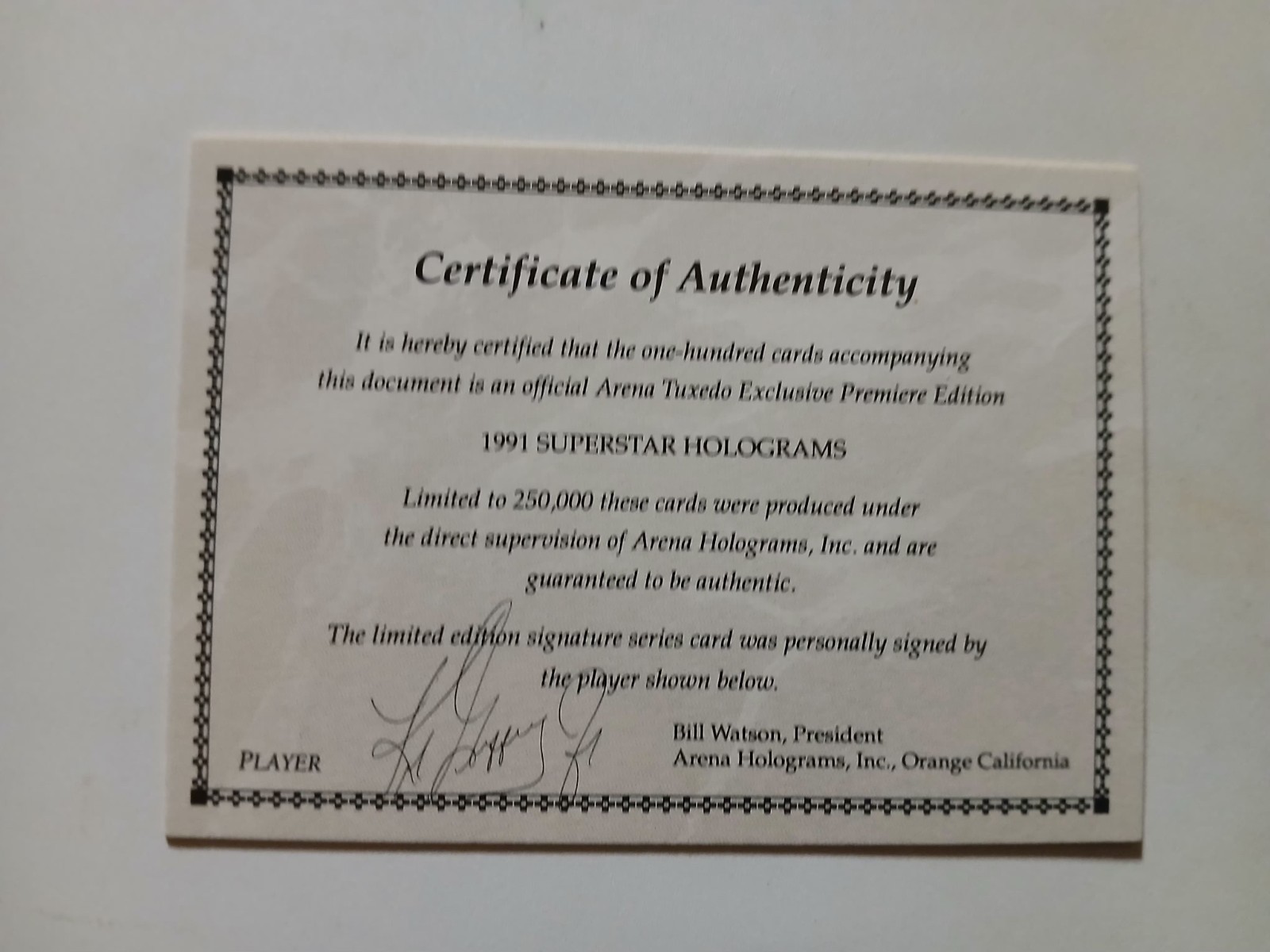 1991 Arena Holograms Ken Griffey Jr. autograph #2 Mariners Reds #156/2500 w/COA