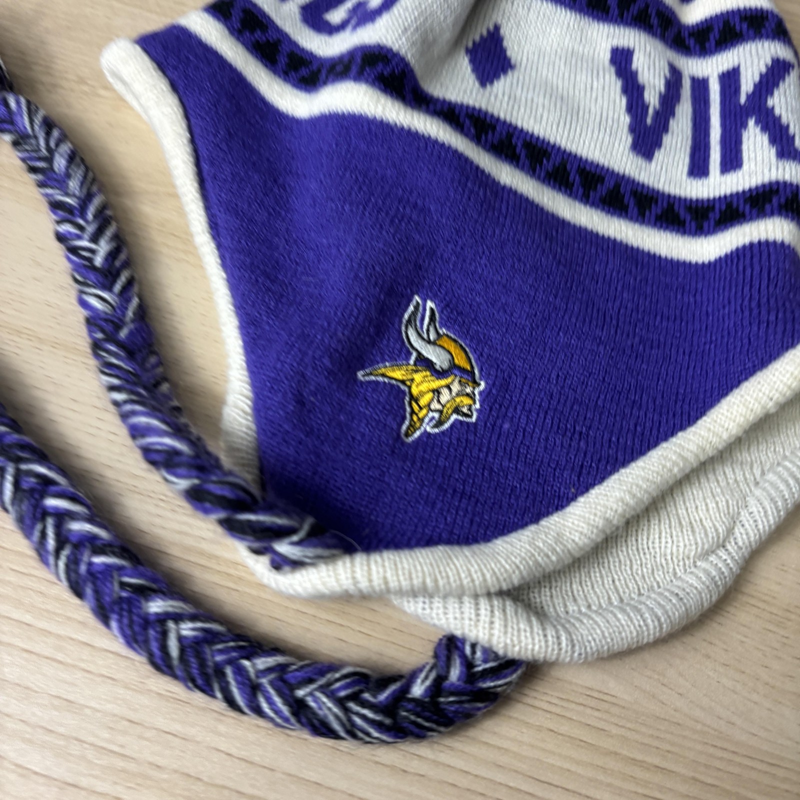Minnesota Vikings Hat Beanie Mens One Size Purple White NFL Football Ear Flap