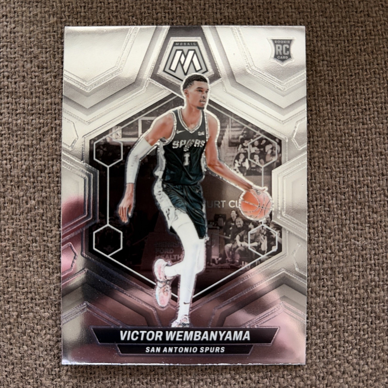 2023-24 Panini Mosaic Victor Wembanyama 238