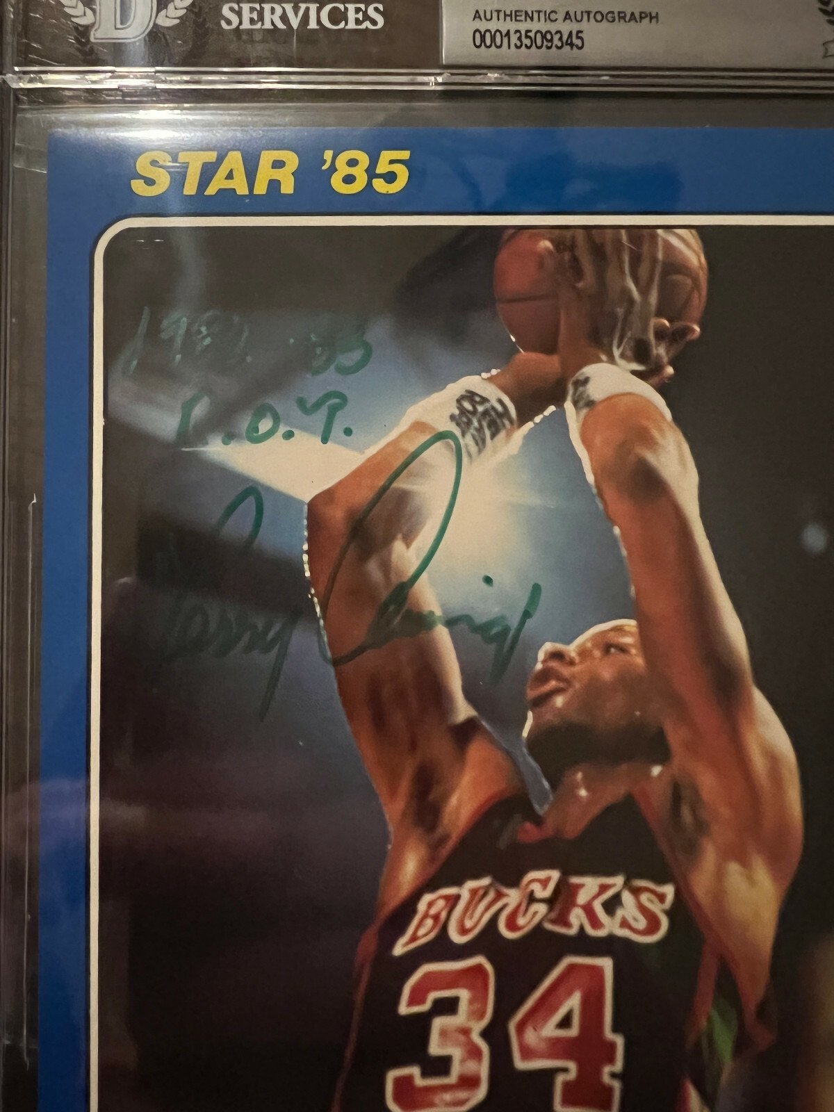 1984-85 Star Court Kings 5 X 7 #37 Terry Cummings BGS BAS Authentic Autograph