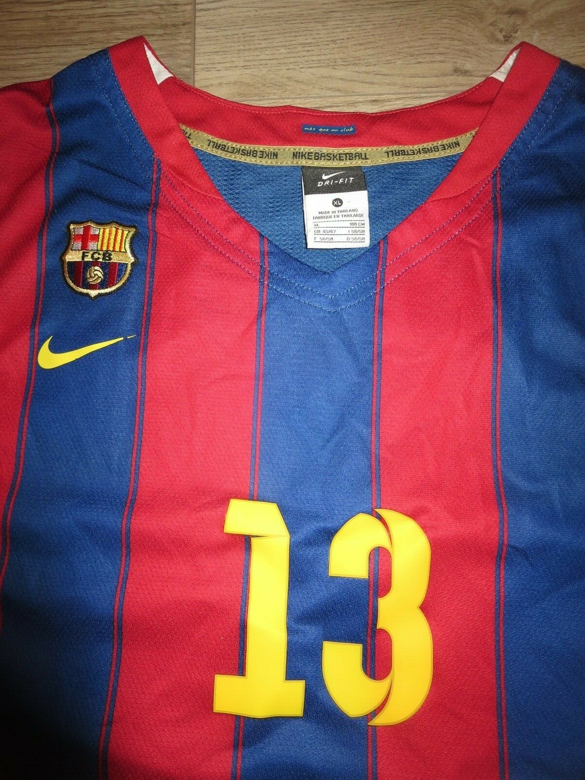 Guyette Jr #13 Spain Barca Barcelona Basketball Nike Jersey XL mens
