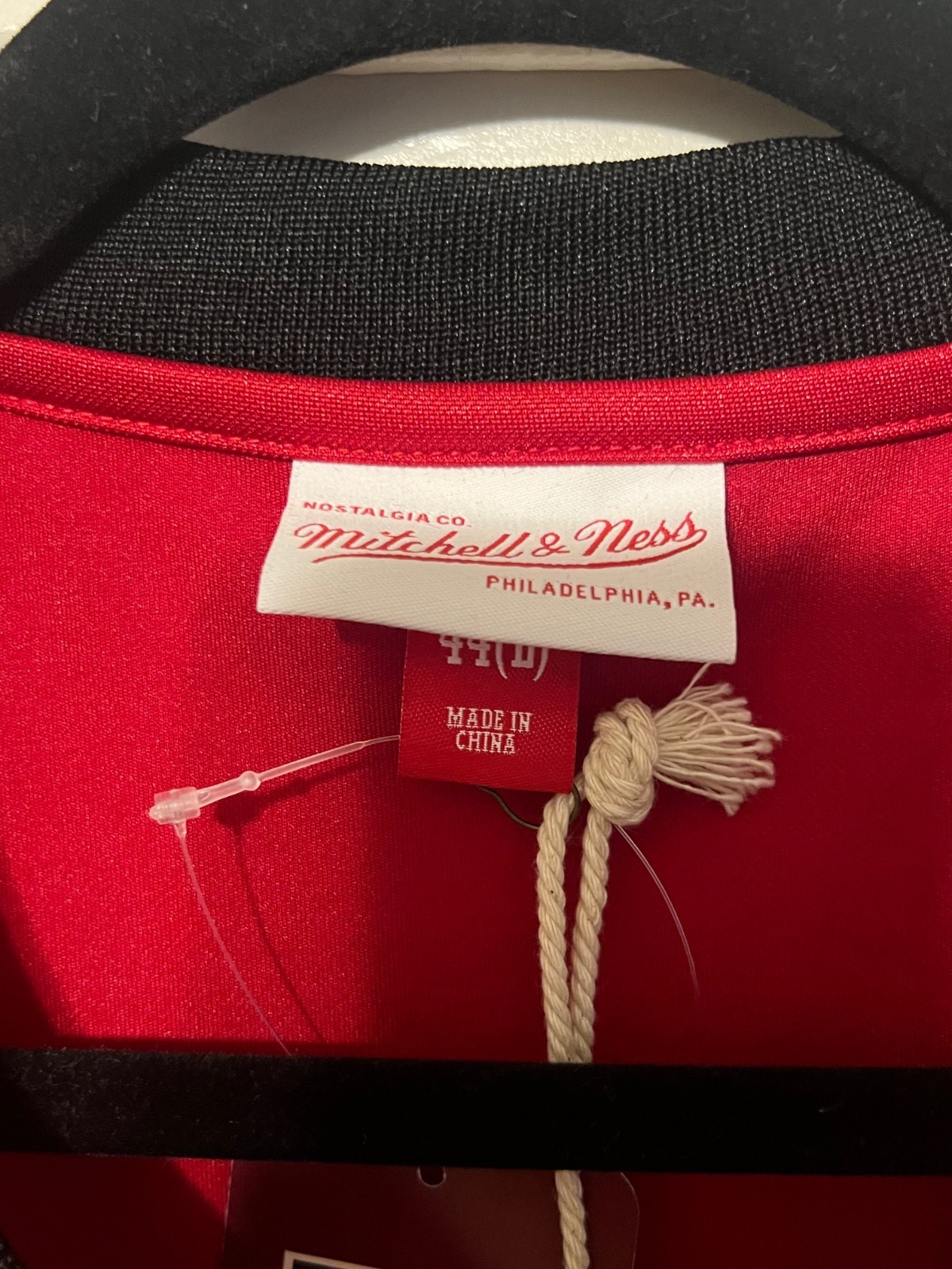 Dwyane Wade Authentic Finals Jersey L mitchell and ness Retail $300