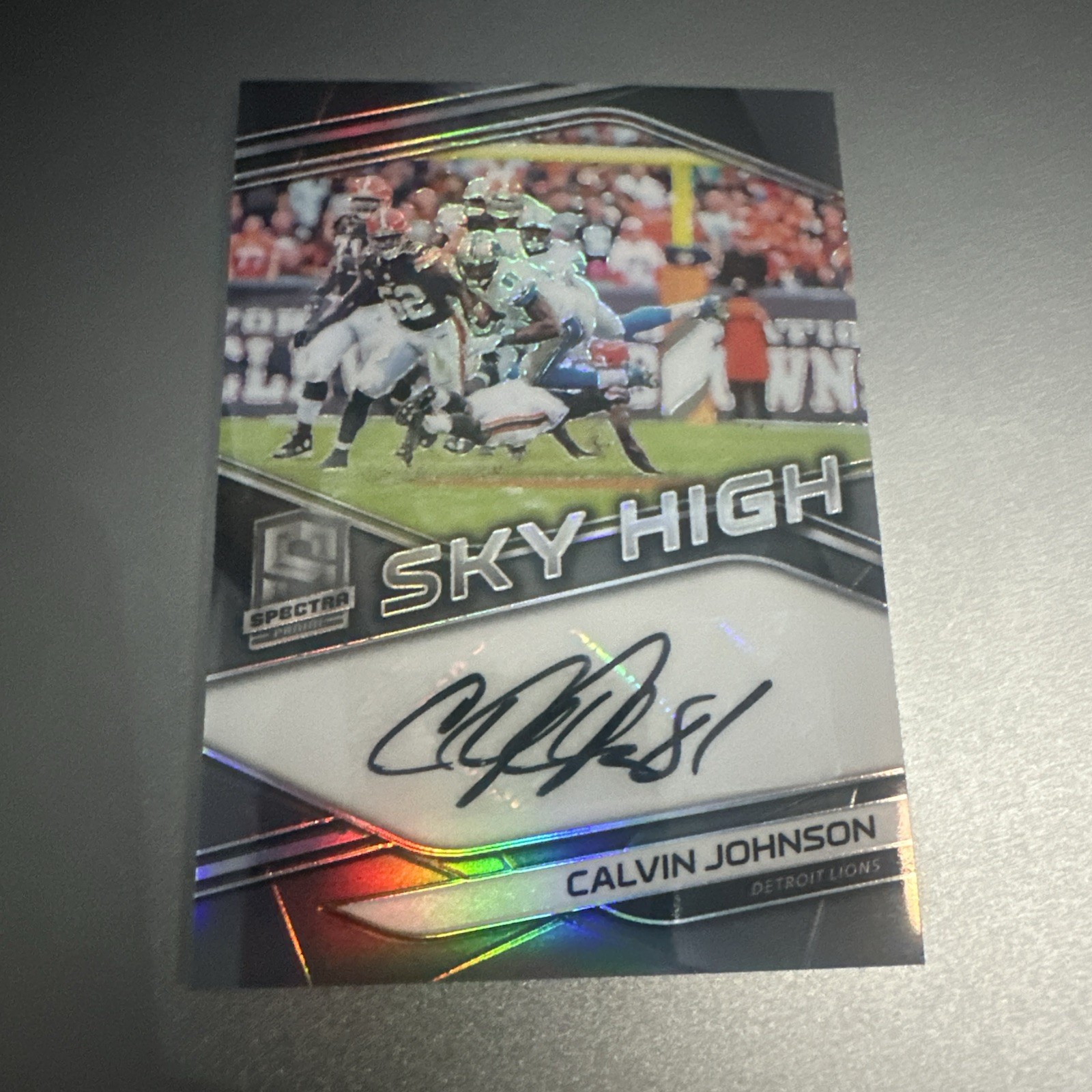 2019 Panini Spectra – Sky High Signatures Calvin Johnson #SH-CJ /15 (AU)