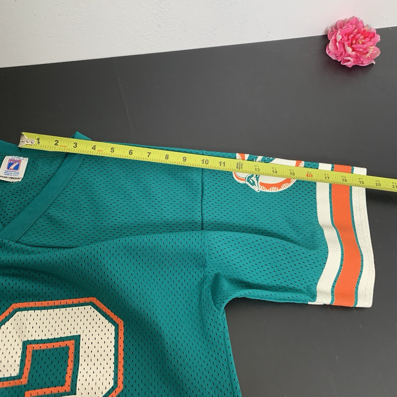 LOGO 7 – VTG Miami Dolphins Dan Marino No. 13 Jersey – Size: M – Made in USA