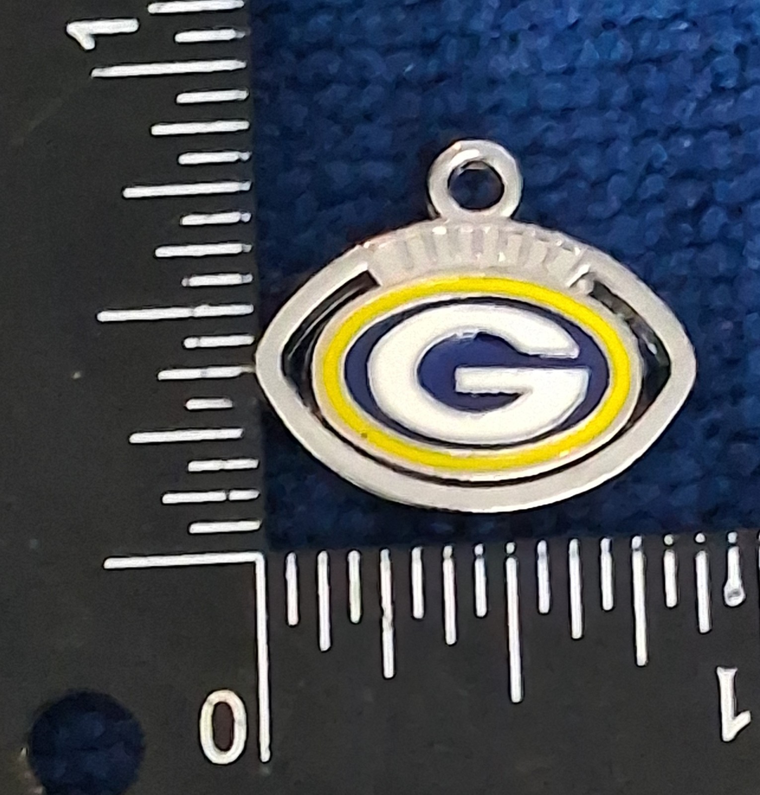 20 Pcs. GREEN BAY PACKERS CHARMS