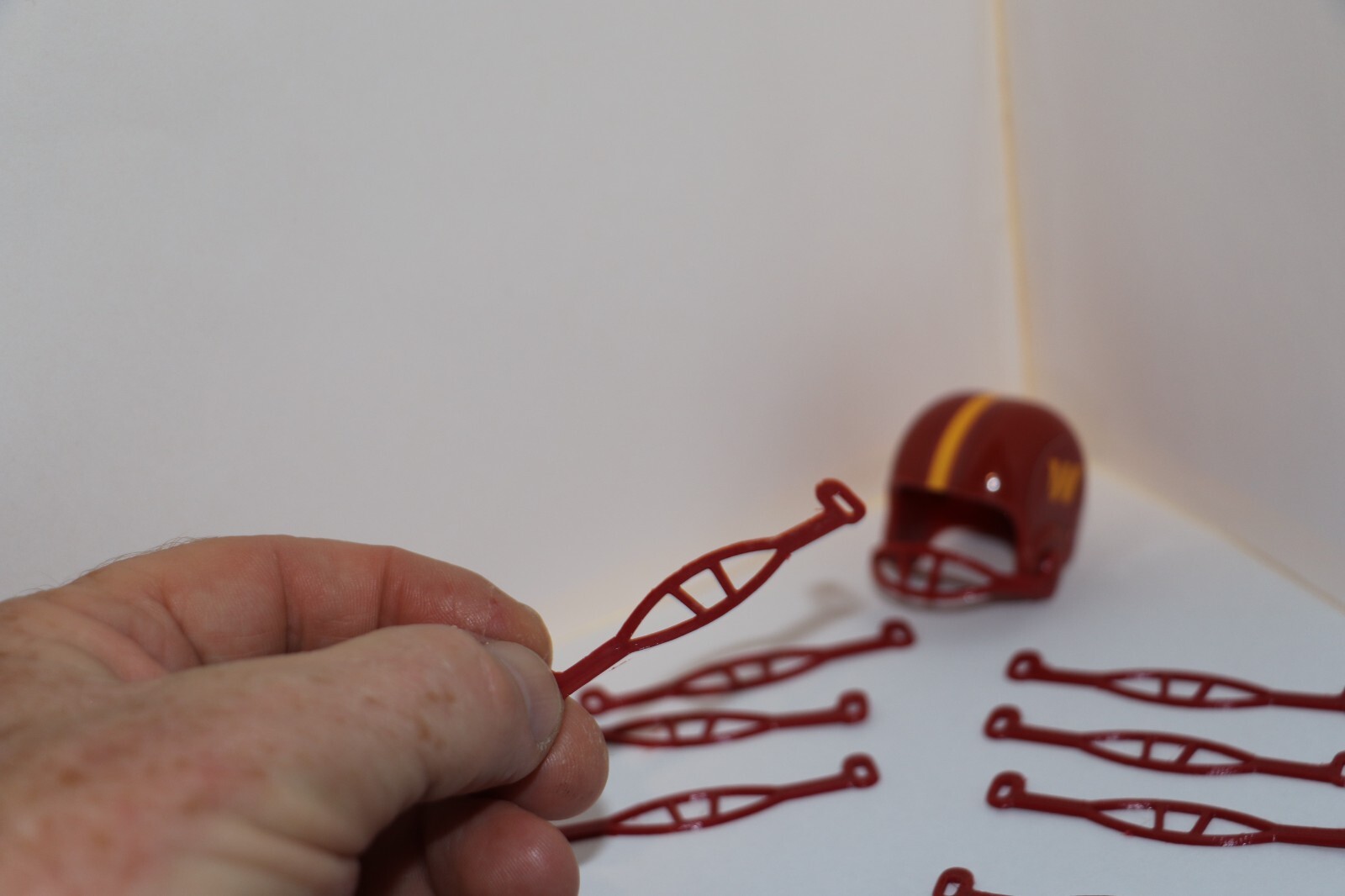 x10 Burgundy Facemasks Old Style Football Gumball Helmets OPI QB Miniature Mini