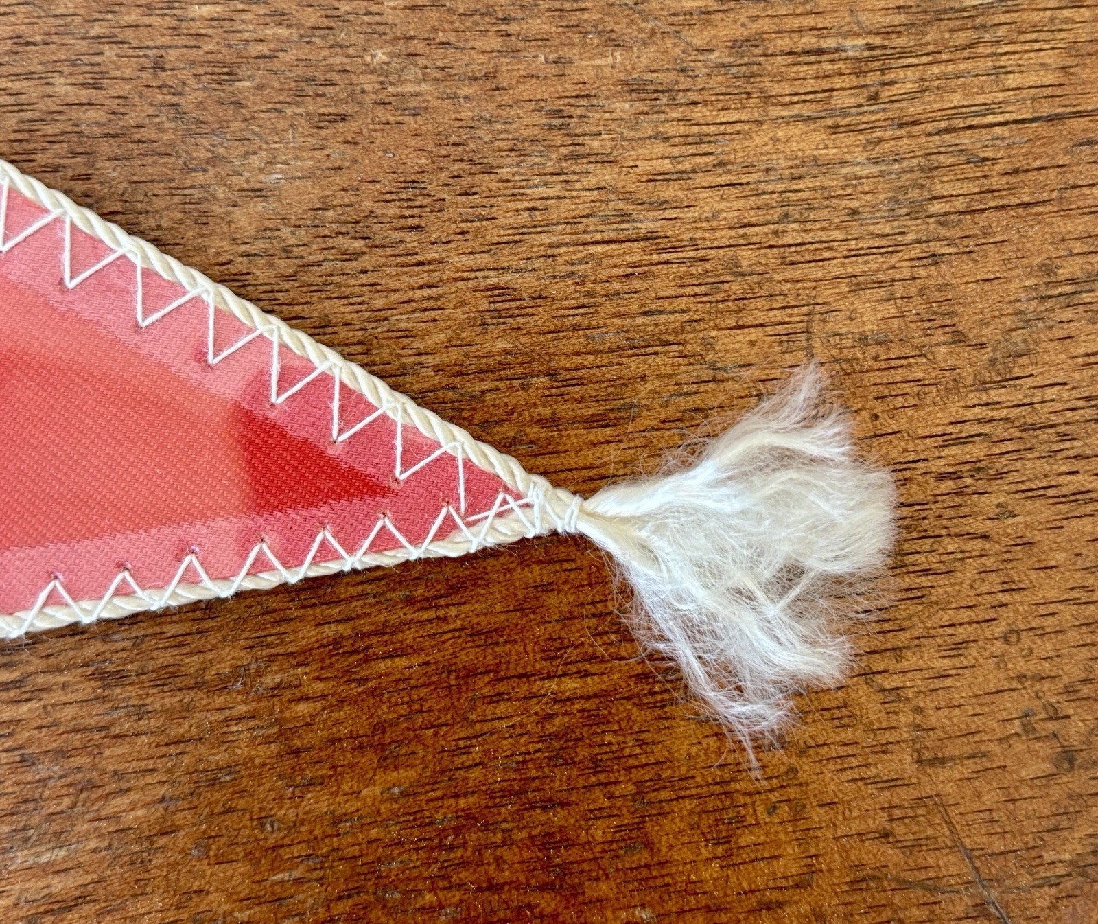 Vintage Moscow Olympic Games 1980 Athlete Exchange Pennant Triangular Banner Red