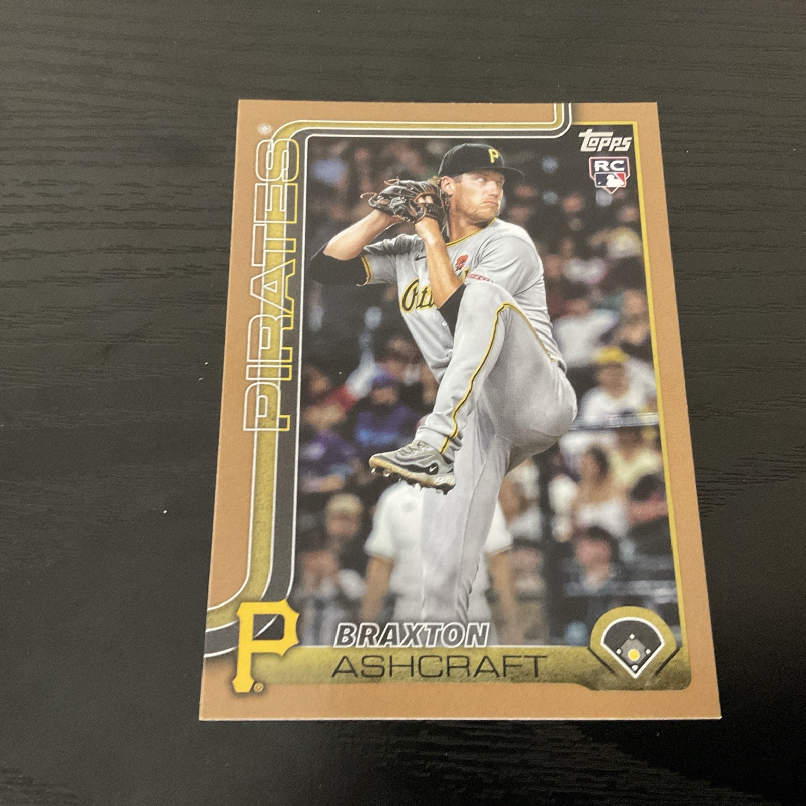2025 Topps Update Series – Braxton Ashcraft #US32 Gold /2025 RC Pirates