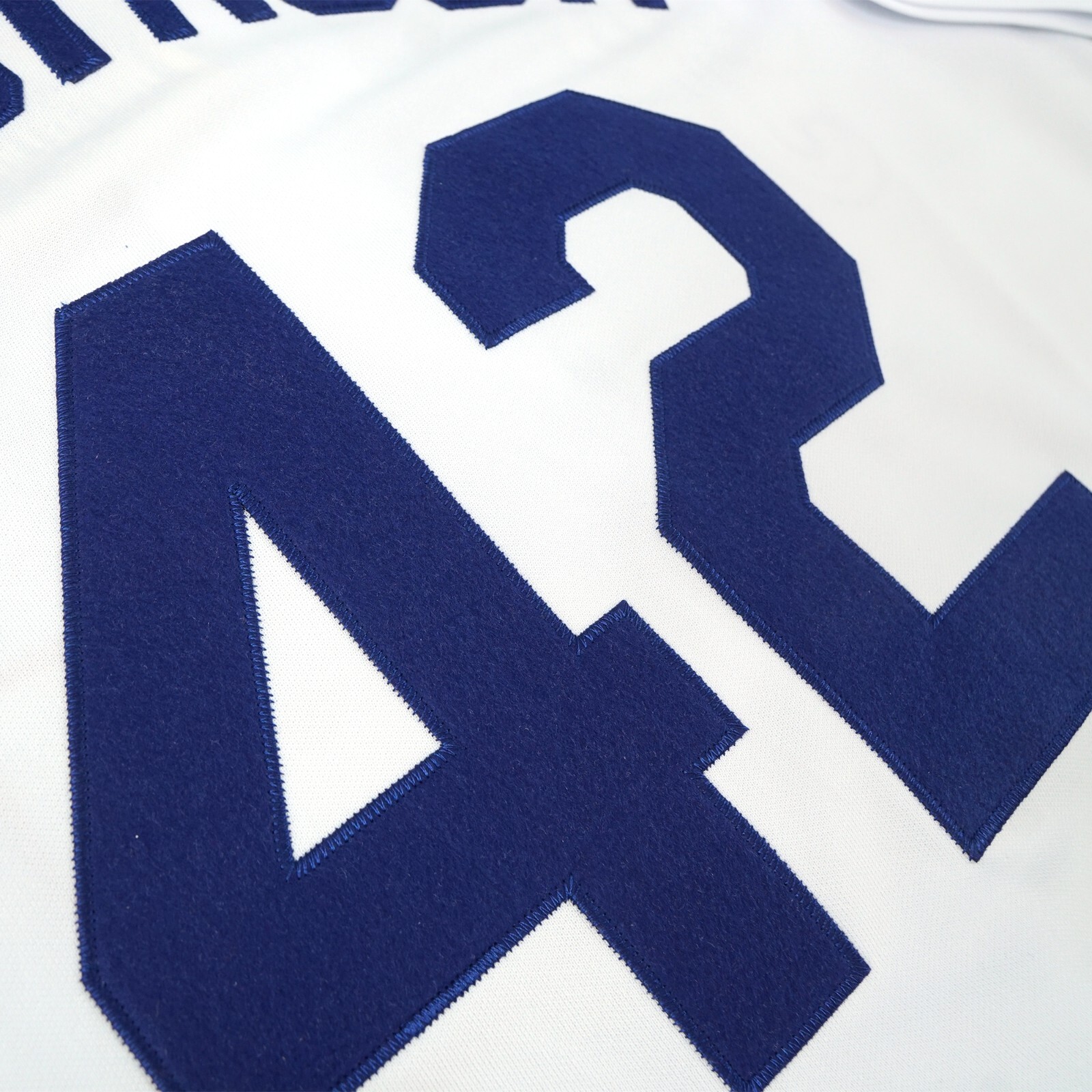 Jackie Robinson Brooklyn Dodgers Men’s Home White Cooperstown Jersey w/ Patch